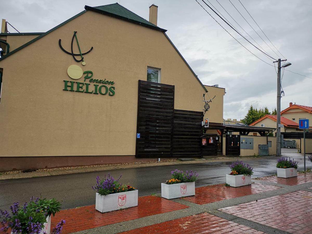 Penzion Helios Bratislava Luaran gambar